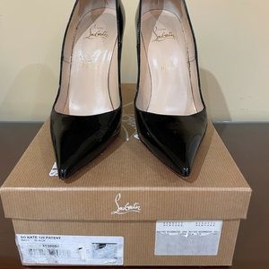 Christian Louboutin So Kate 120